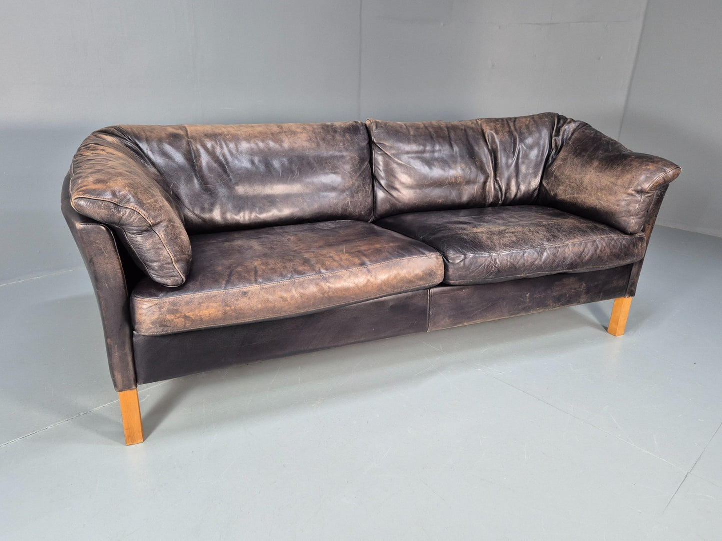 Vintage Mogens Hansen MH535 3 Seat Black Leather Sofa Danish EB10054 M3SS0