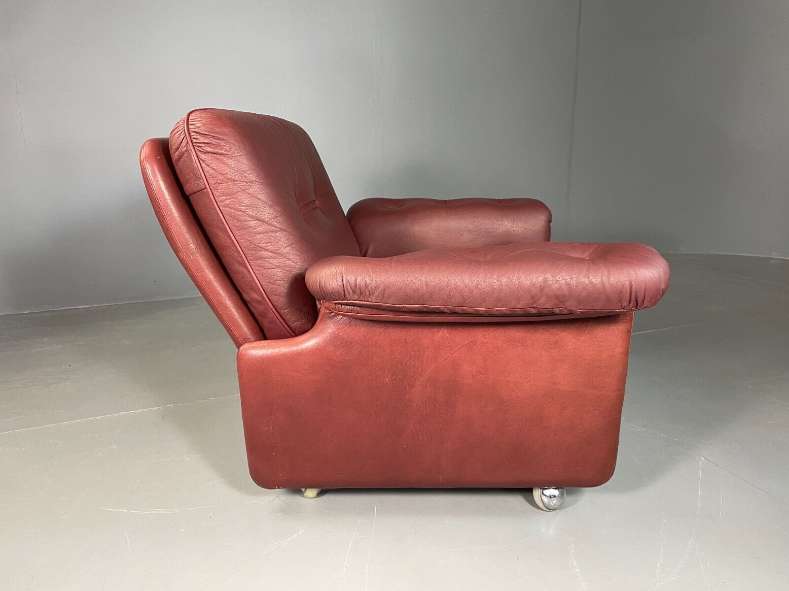 Vintage Danish Lounge Chair Cognac Leather Skippers MCM Retro EB6956 MNOR - UKDK FURNITURE
