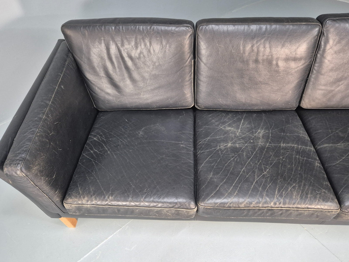 Vintage 3 Seat Sofa Danish Black Leather Mid Century Retro 1980s EB10073 M3SS8