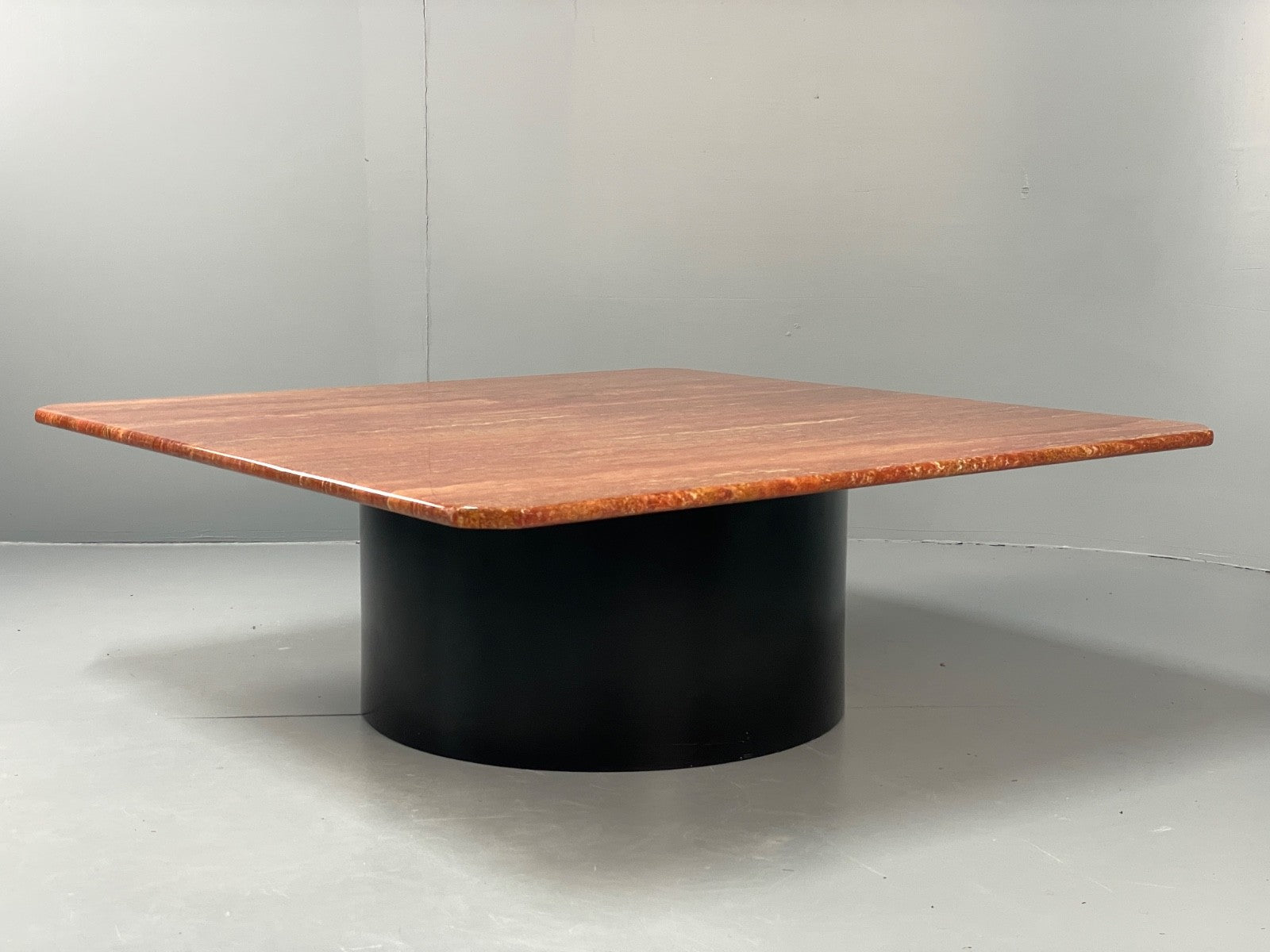 B&B Italia Coffee Table Afra & Tobia Scarpa Post Modern 1970s EB11048 MWOO2
