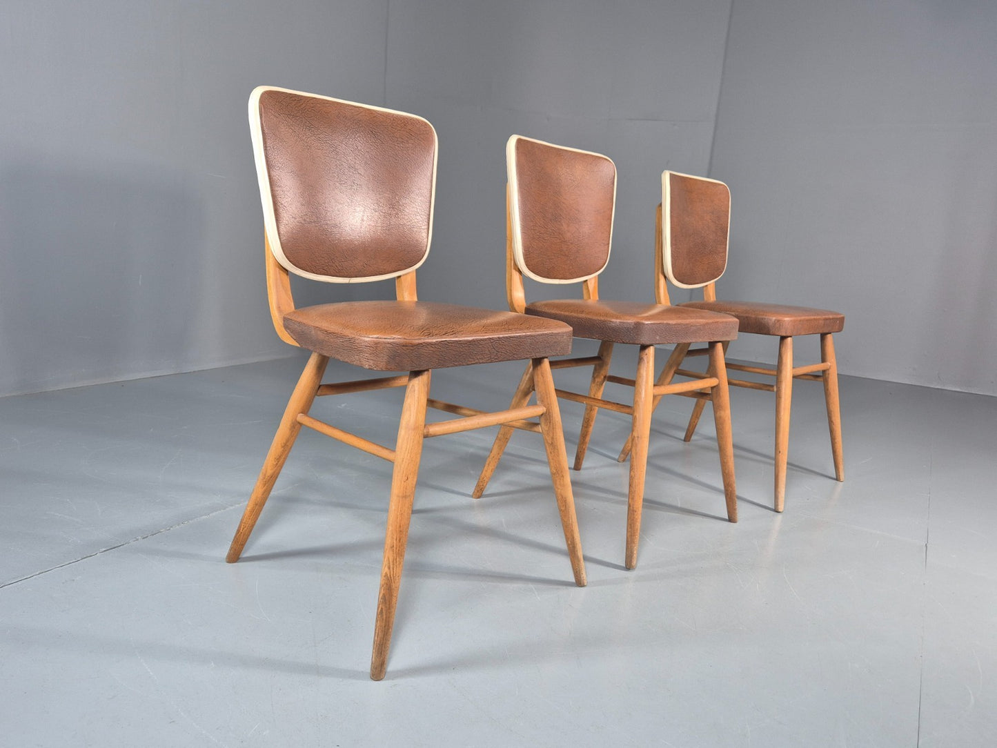 Vintage 1960s Dining Chairs - 3 In Brown Vinyl Beech Frames MCM EB10997 MDIN1