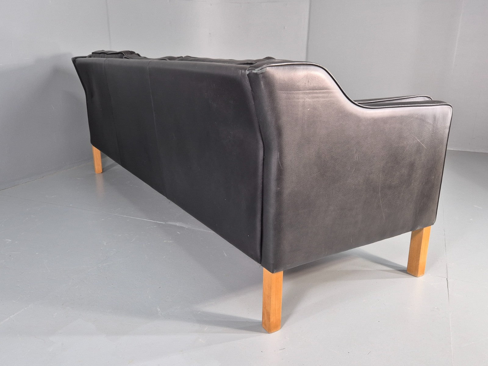 Vintage 3 Seat Sofa Black Leather Danish 1980s Retro Mid Century EB10479 M3SS19