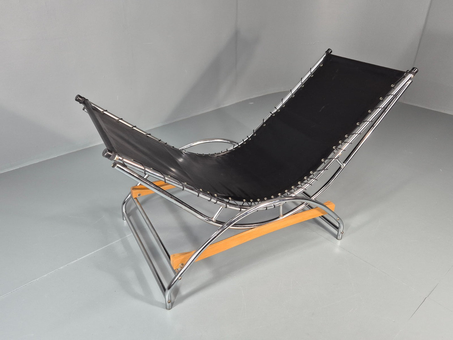 Vintage Bauhaus Style Chaise Longue Ahlberg for Swecco 1980s Retro  EB11112 M4SS2