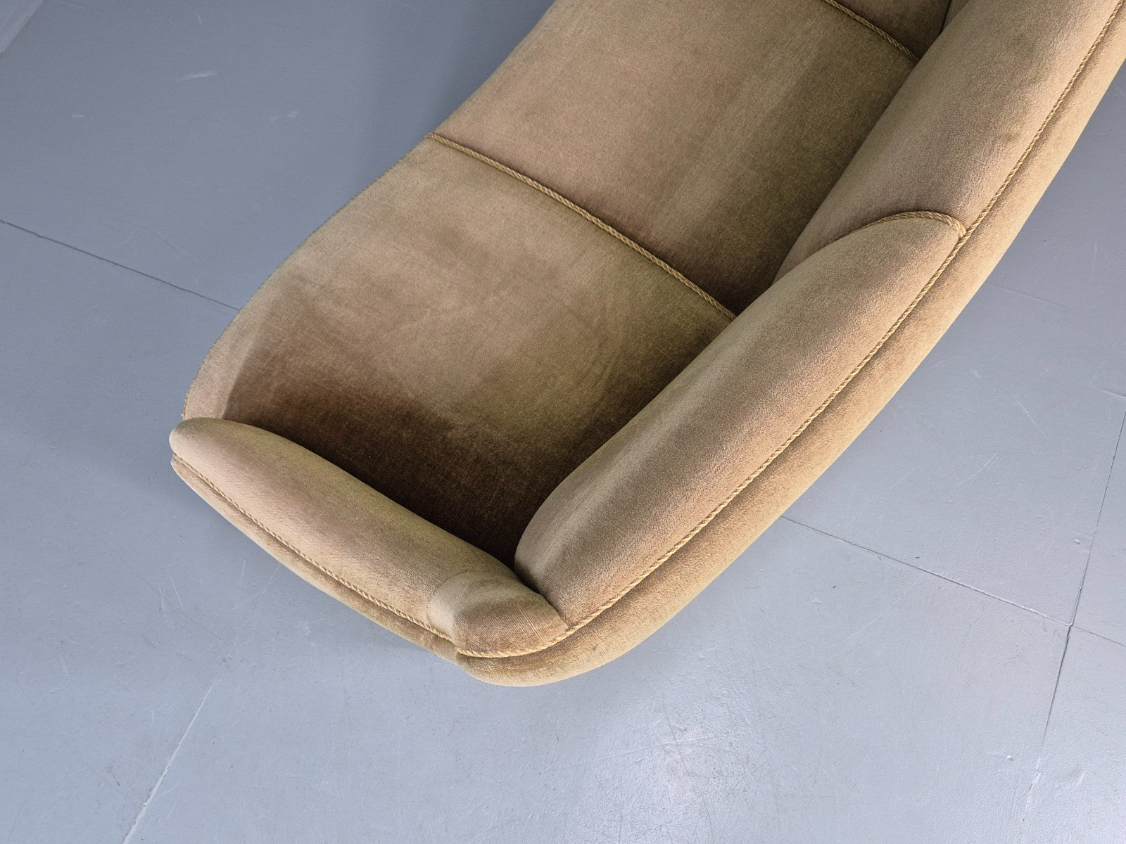 Vintage Danish  Banana Sofa Green Velour Tassels 1960s Retro MCM  EB10802 V3SS18