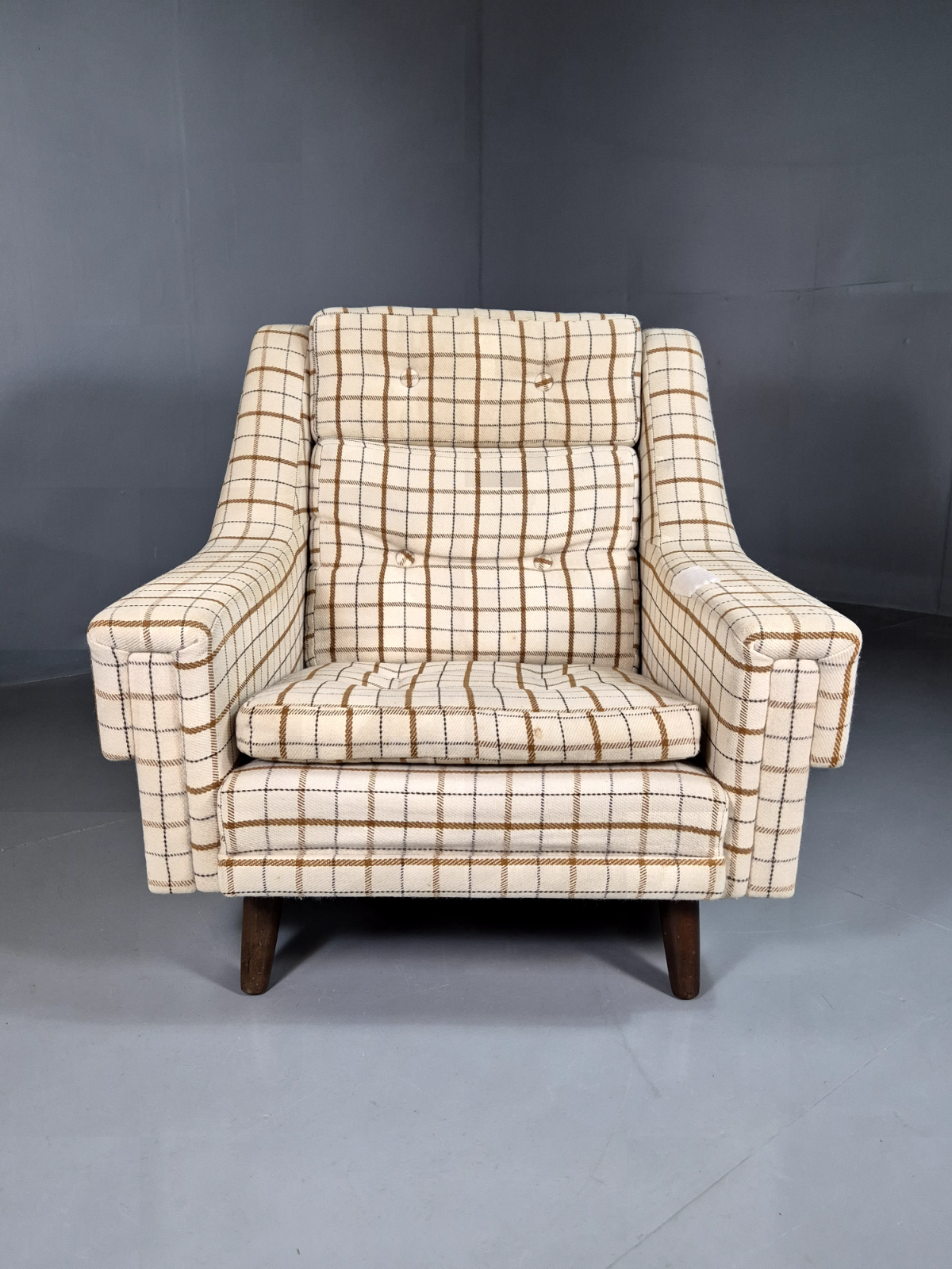 Vintage Danish Lounge Chair Cream Wool Checkered 1970s Retro MCM EB7381 MNOR - UKDK FURNITURE