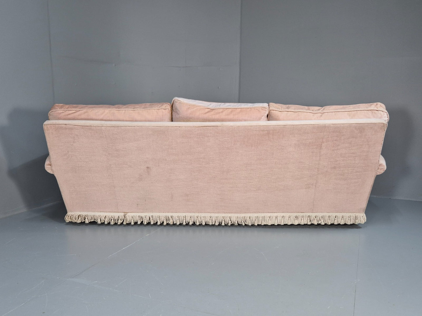 1970s Gold Velour Luxury Three Seater Settee tassels Retro   EB10632 V3SS18