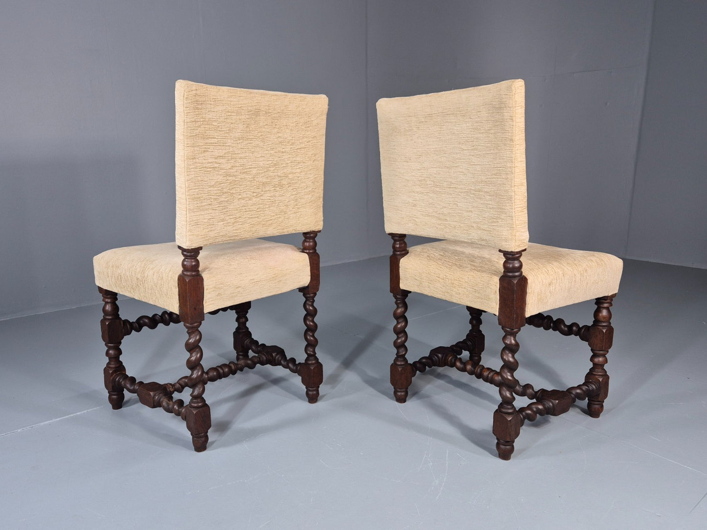 2 Baroque Dining Chairs in Oak Barley Twist H Stretchers Antique EB11425 VDIN8