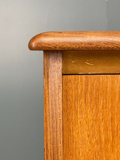 Vintage Teak Chest Of Drawers Compact Mid Century Design Storage EB9414 MWOO - UKDK FURNITURE