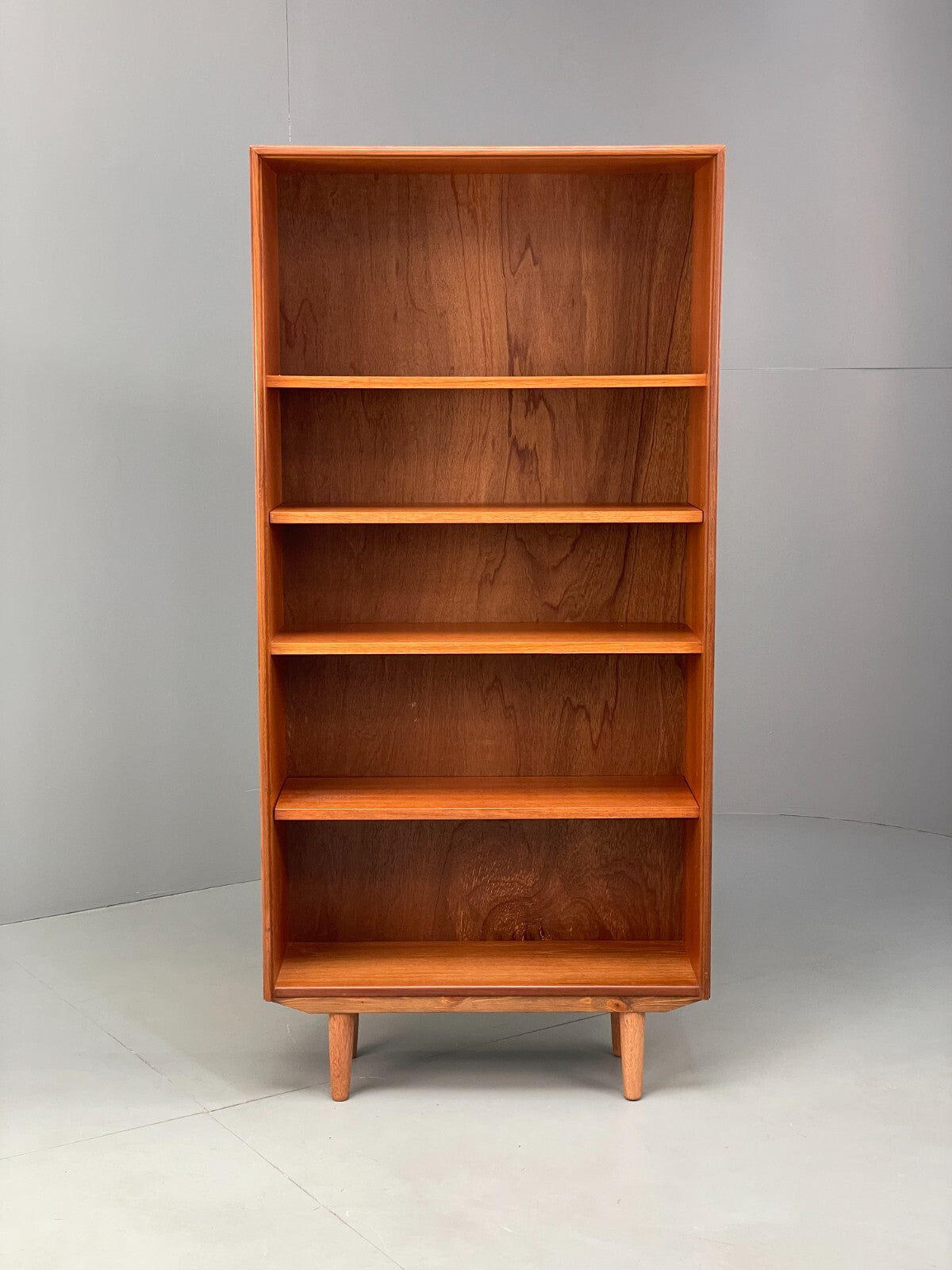 Vintage G-Plan Teak Tall Bookcase Adjustable Retro Shelving Storage EB9422 MWOO - UKDK FURNITURE