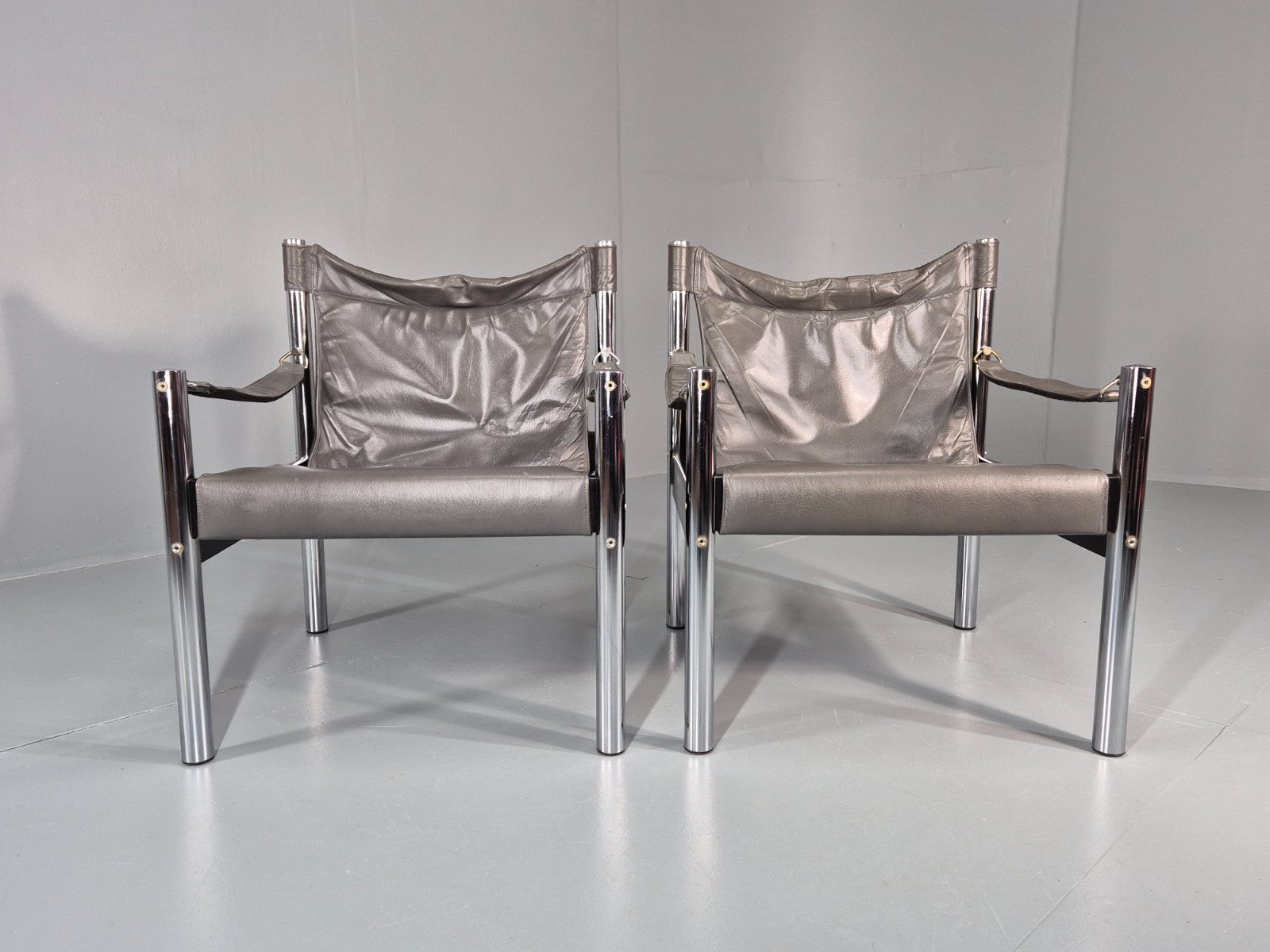 2 Vintage Leather and Chrome Lounge Chairs Safari by Borje Johanson EB11287 MNOR3