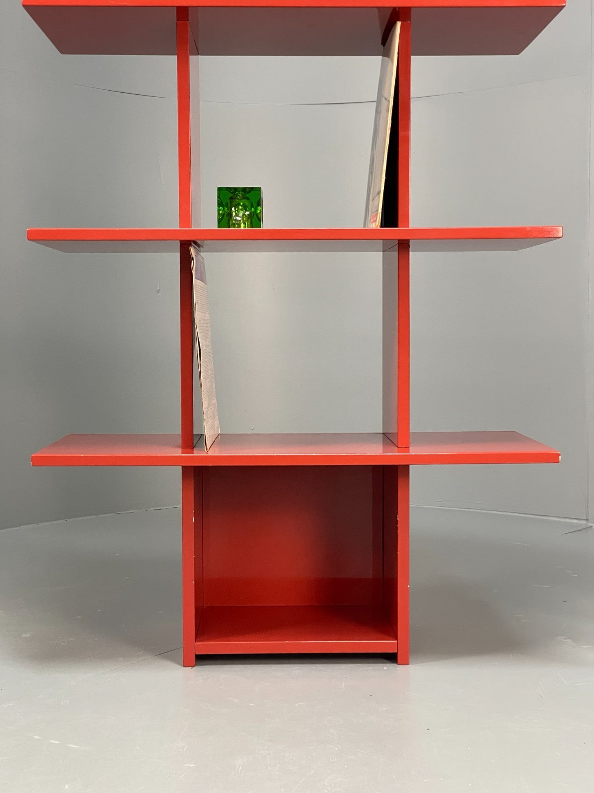 Red Bookcase Vinyl Storage - Postmodern 1980s Italian Style Gloss EB10950 MWOO11