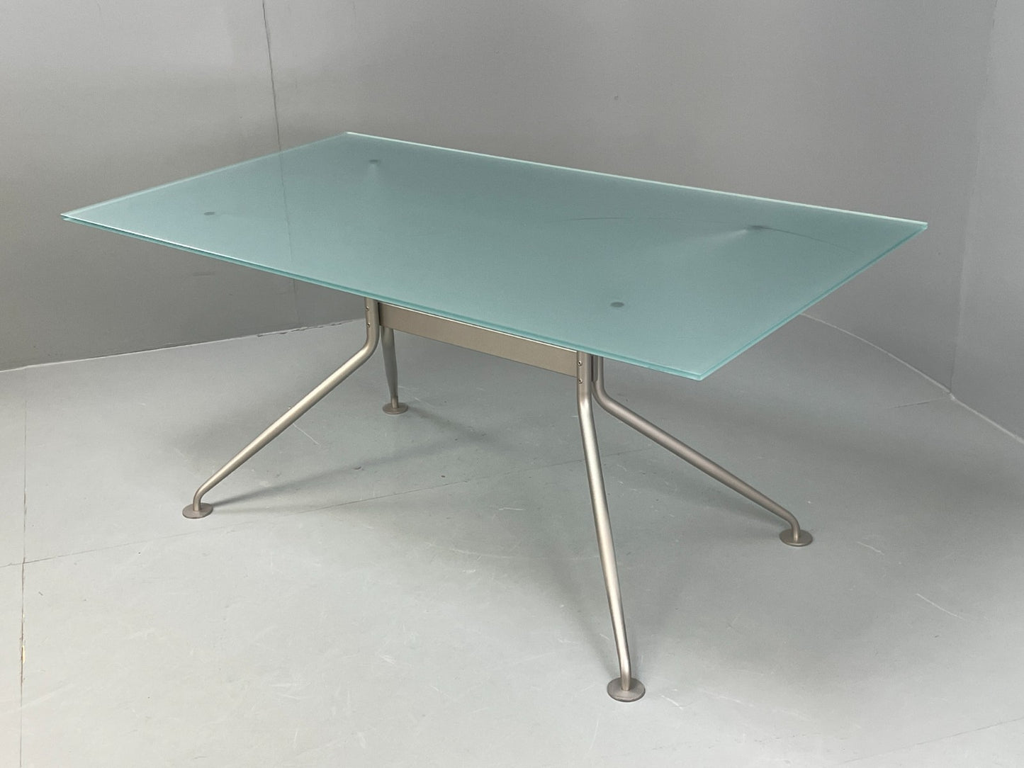 Italian Glass Dining Table Calligaris 'Play' Modern Steel Frame EB11542 MWOO13