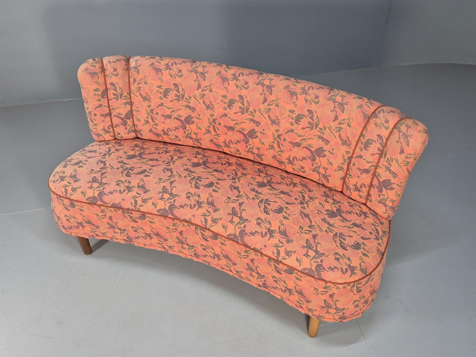 Vintage 3 Seater Sofa Banana Shaped Peach Floral Danish Design EB9572 V3SS - UKDK FURNITURE