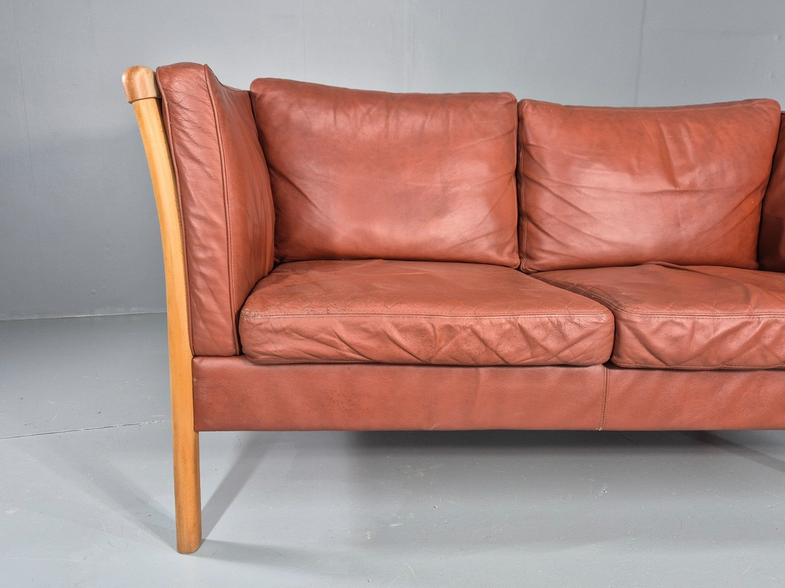 Vintage Stouby 2 Seat Sofa Reddy Brown Leather Beech Ends Retro EB10509 M2SS2