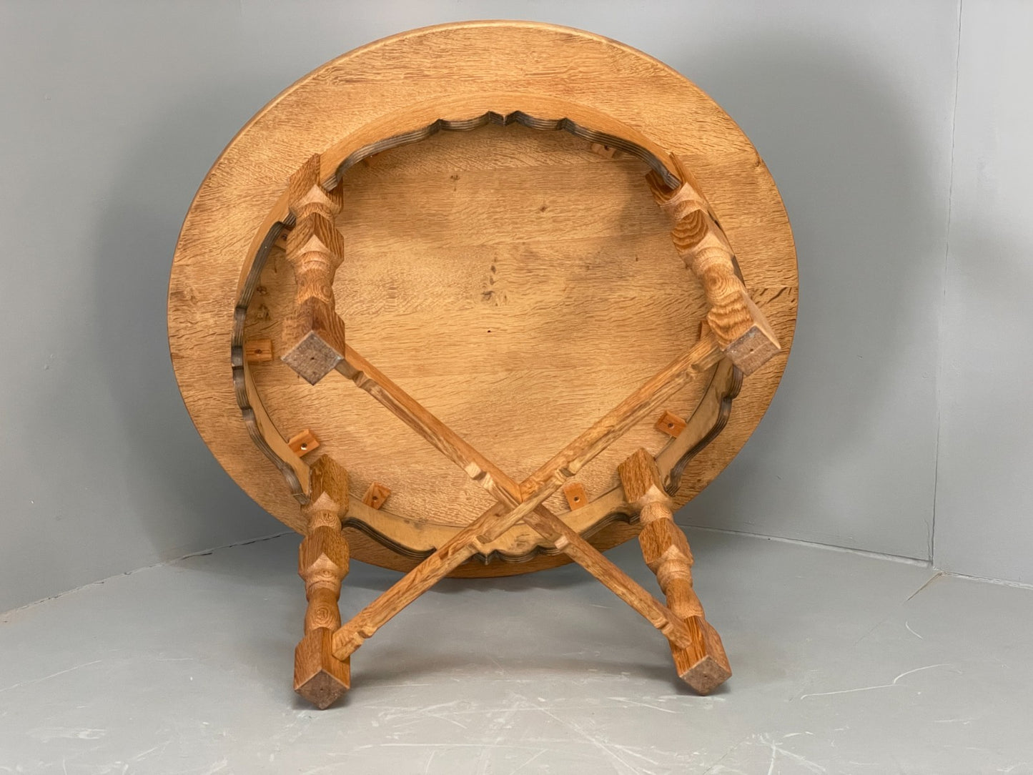 Round Oak Coffee Table Henning Kjaernulf Style Danish Design EB10825 MWOO18