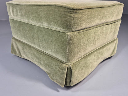 Vintage 1970s Footstool Pouffe Green Velour Retro EB11483 MFOO6