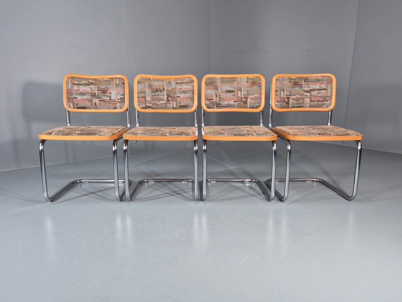 4 Cesca Dining Chairs Marcel Breuer Bauhaus Classic 1980s Retro EB11252 VDIN3