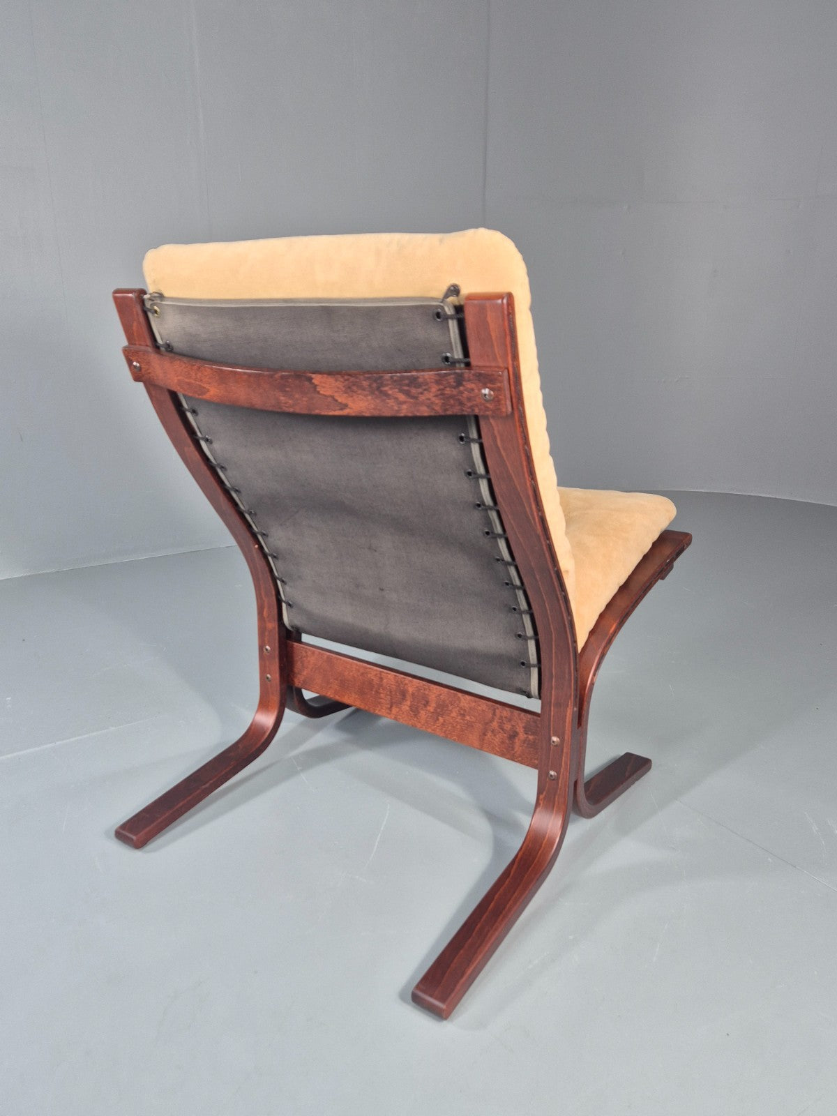 Vintage Mid Century Lounge Chair Faux Suede Upholstery REtro 1970s EB11299 MBEN6