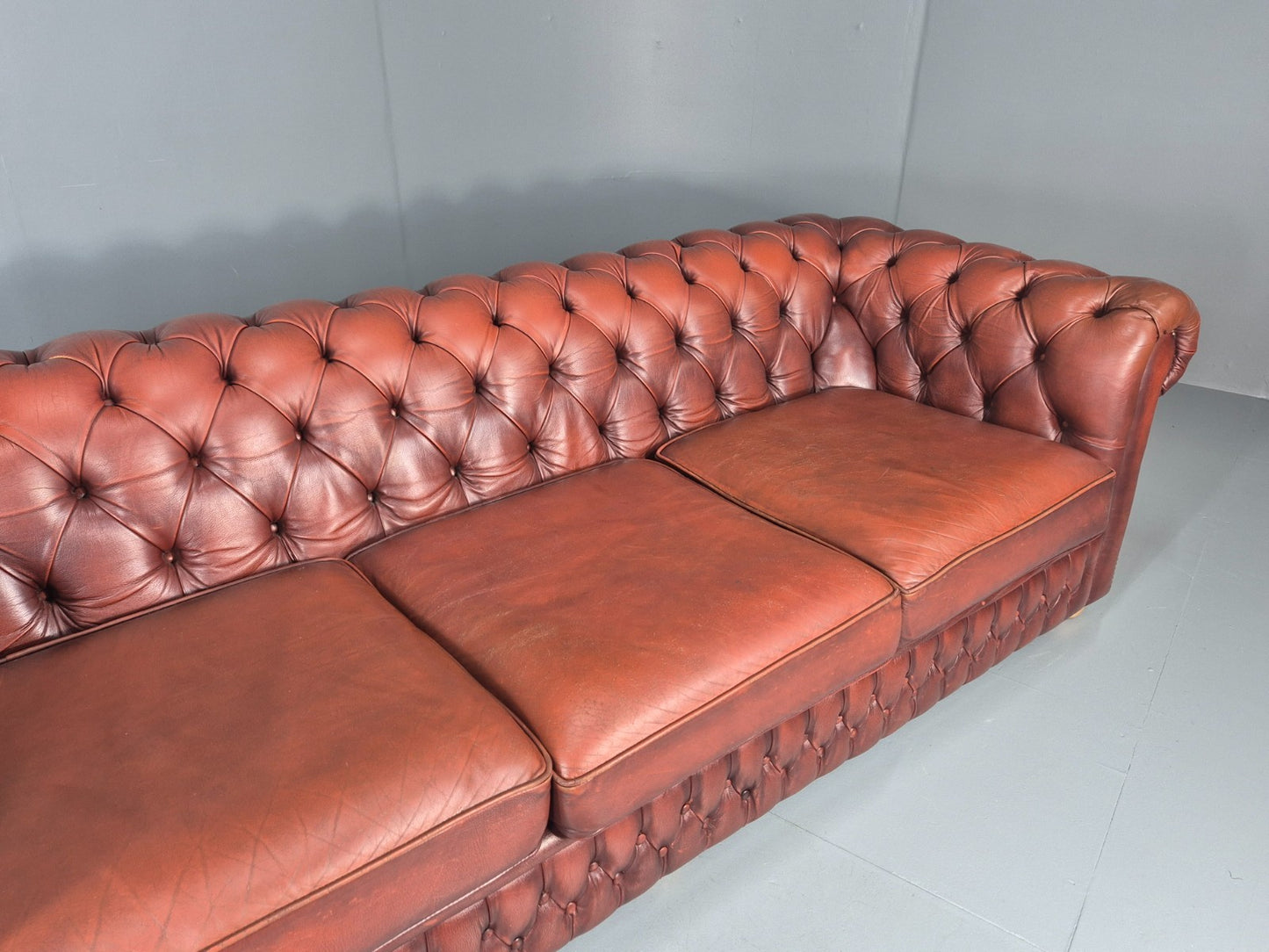 3 Seater Chesterfield Sofa Red Leather Studded Vintage EB11022 VCHE3