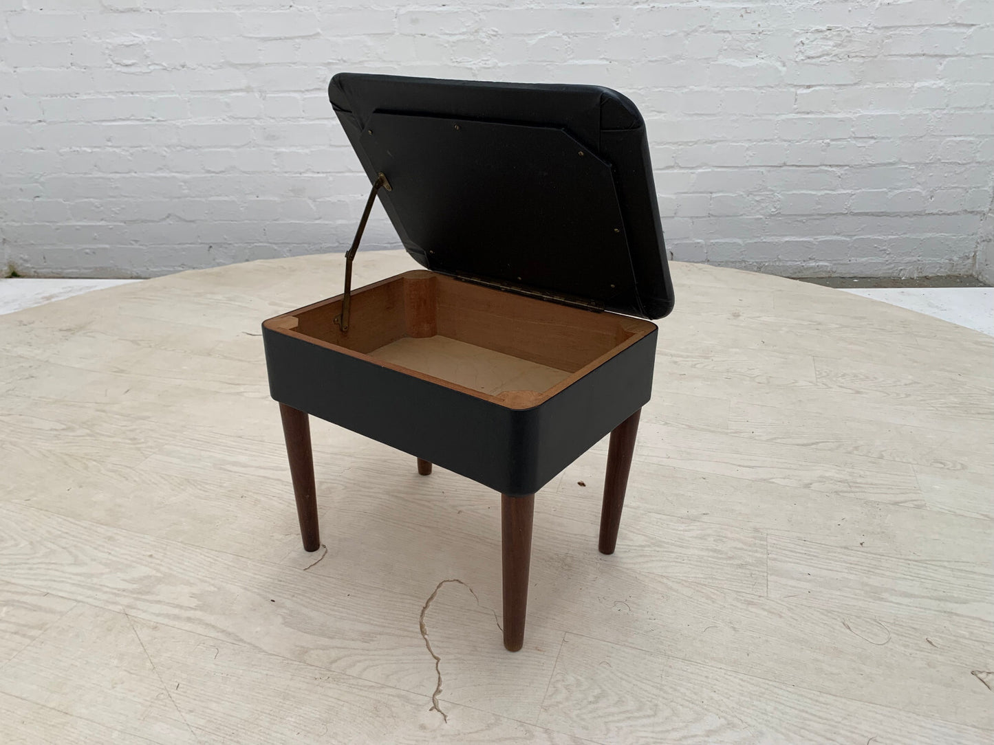 Danish Retro Hobby Box Black Vinyl on Turned Teak Legs Vintage EB3148 MFOO11