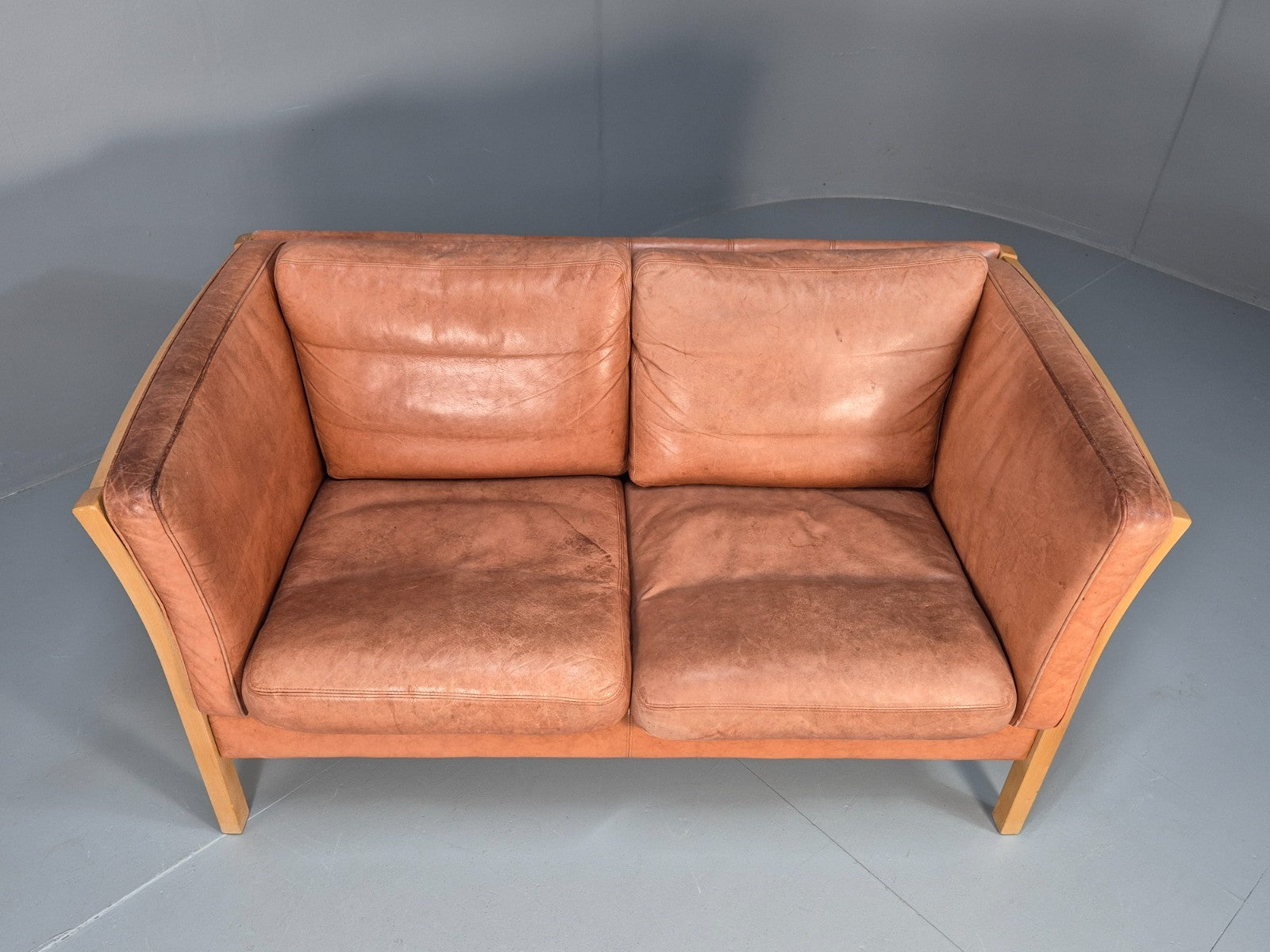 Mid Century Stouby Two Seater Settee Beech Ends Retro 1970s EB10097 M2SS4