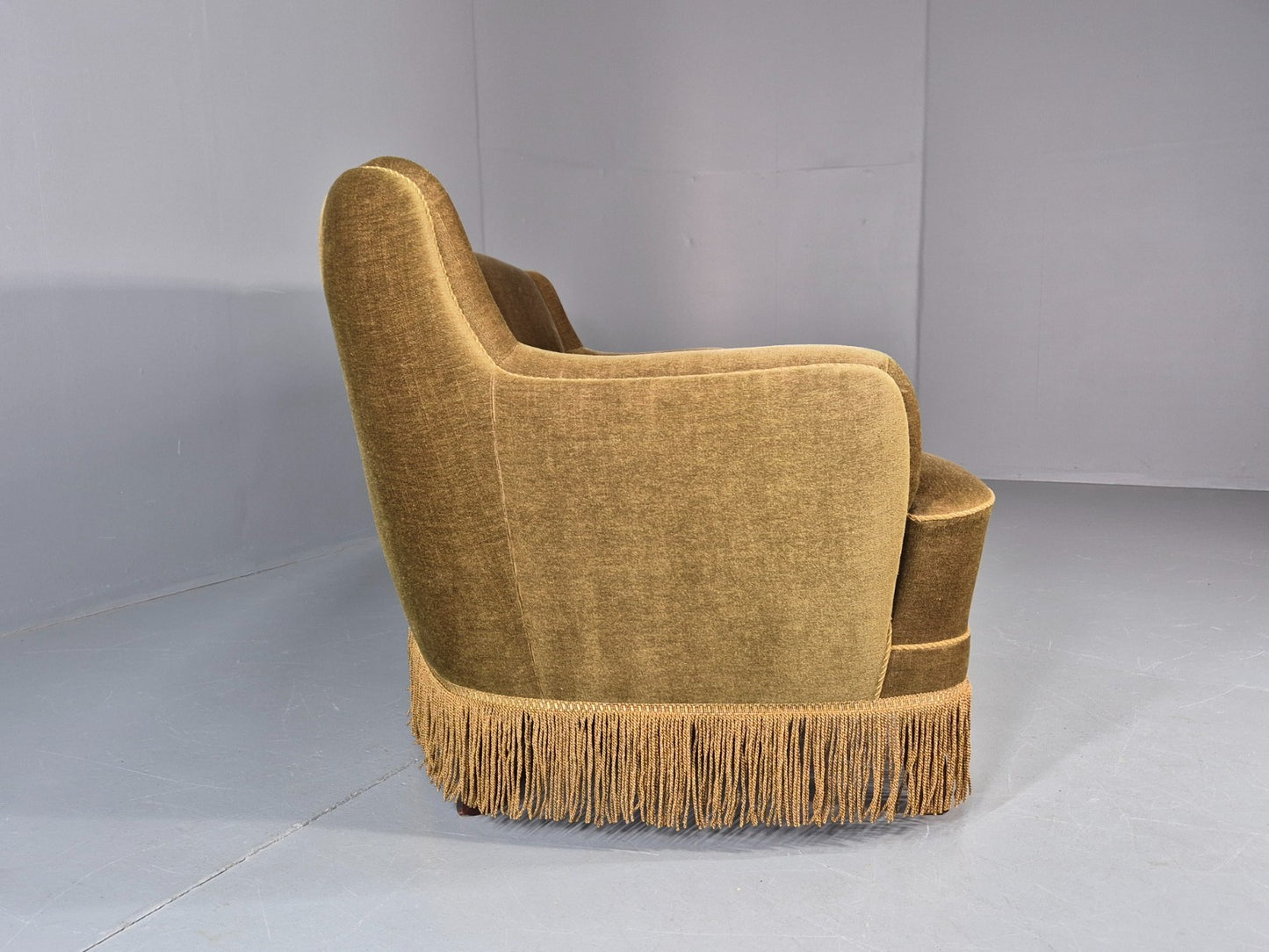 Vintage Danish  Banana Sofa Green Velour Tassels 1960s Retro MCM  EB10802 V3SS12