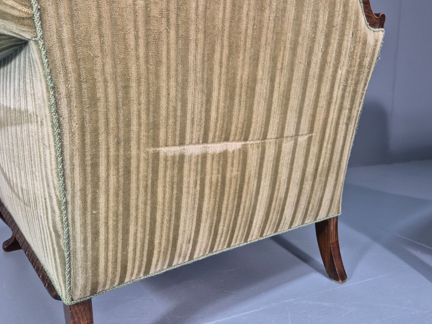 2 Antique Deep Lounge Chairs Oak Frame Green Corduroy 1900s  EB10758 VCAR11