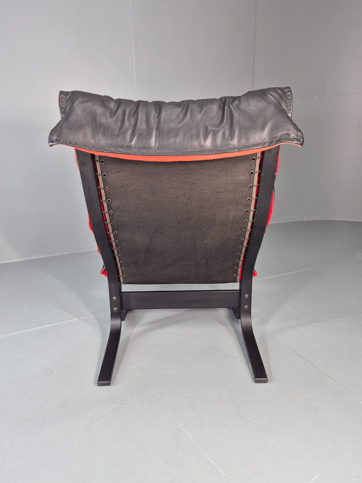 Mid Century Siesta Lounge Chair 1980s Vintage Norway Westnofa Retro EB9907 MBEN4