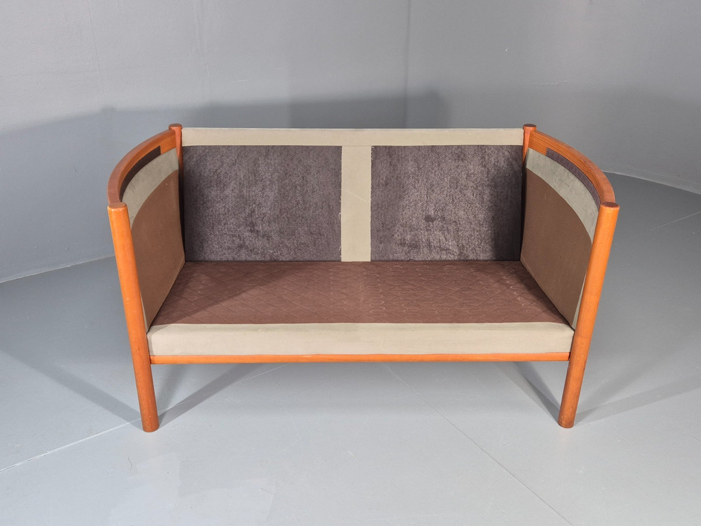 Vintage 2 Seat Settee Mid Century Danish Design Beech Wood Frame EB10508 M2SS6