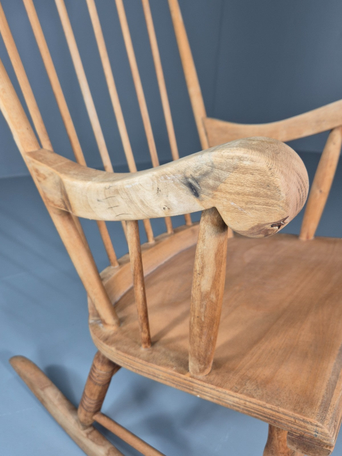 Vintage Rocking Chair American Style EB11226 VWOO5