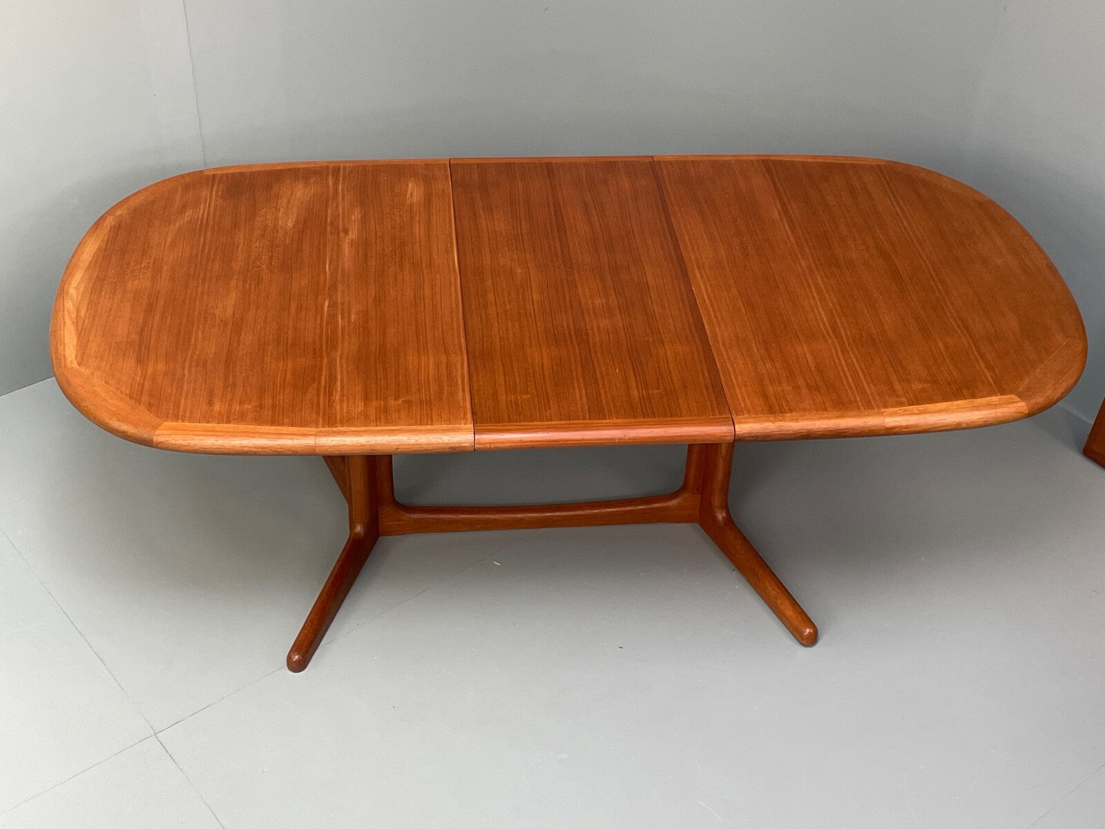 Teak Extending Dining Table Oval Vintage Danish Edvard Valentinsen EB9753 MWOO - UKDK FURNITURE