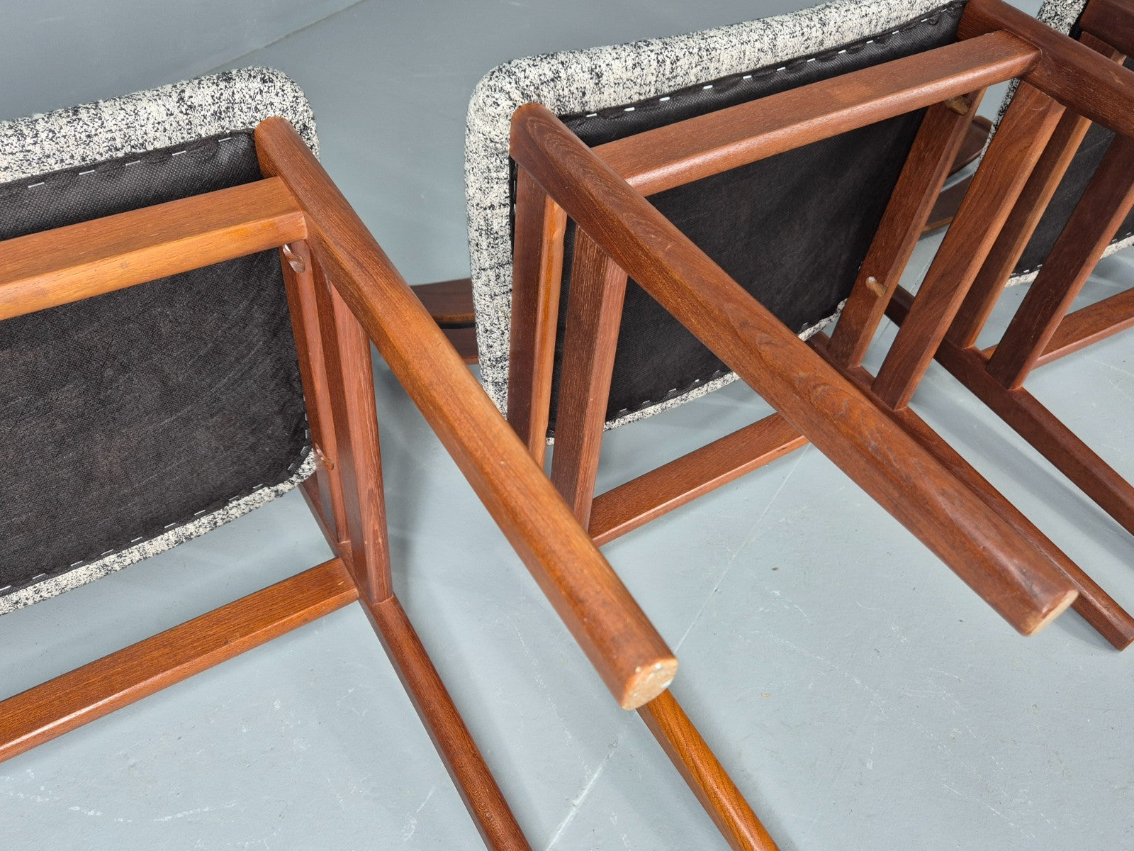 4 Vintage Mid Century Dining Chairs EB11893 MDIN12