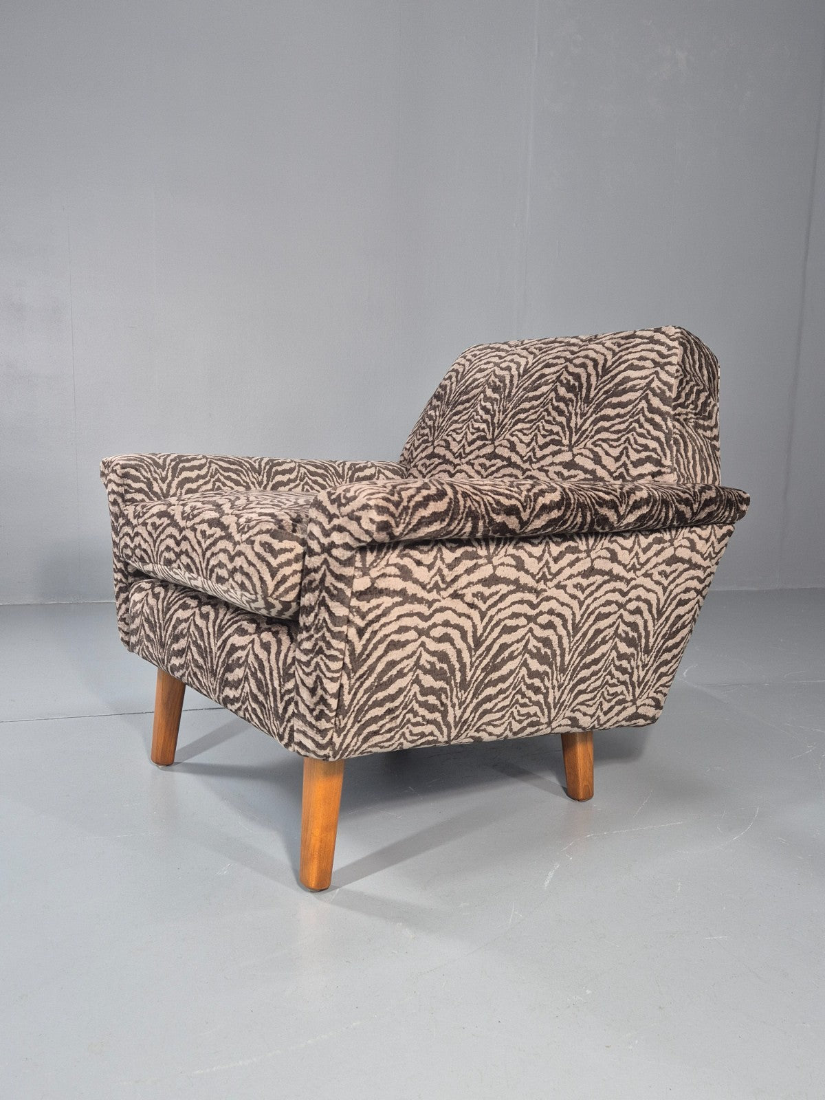 Mid Century Lounge Chair 1960s Danish Vintage with New Upholstery EB11534 MNOR1