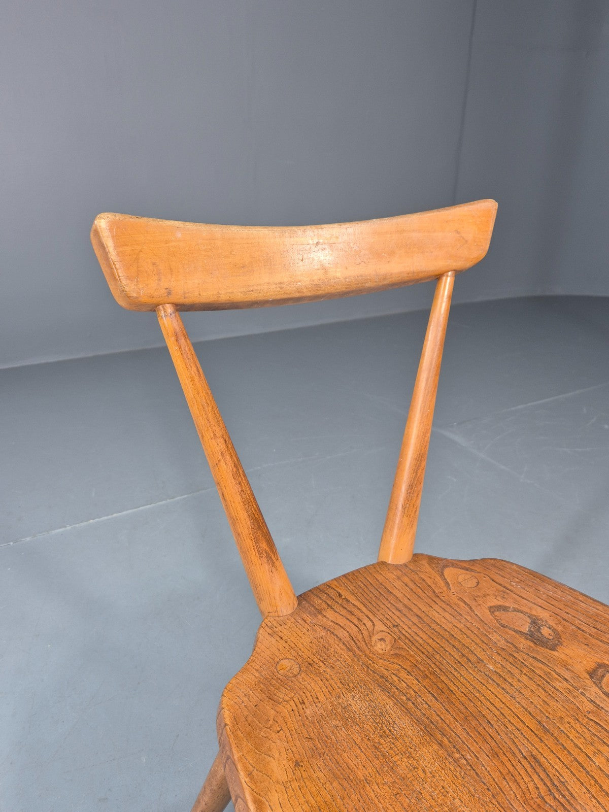 Ercol Stacking Chair Junior Elm and Beech 1960s Retro EB11422 MDIN4