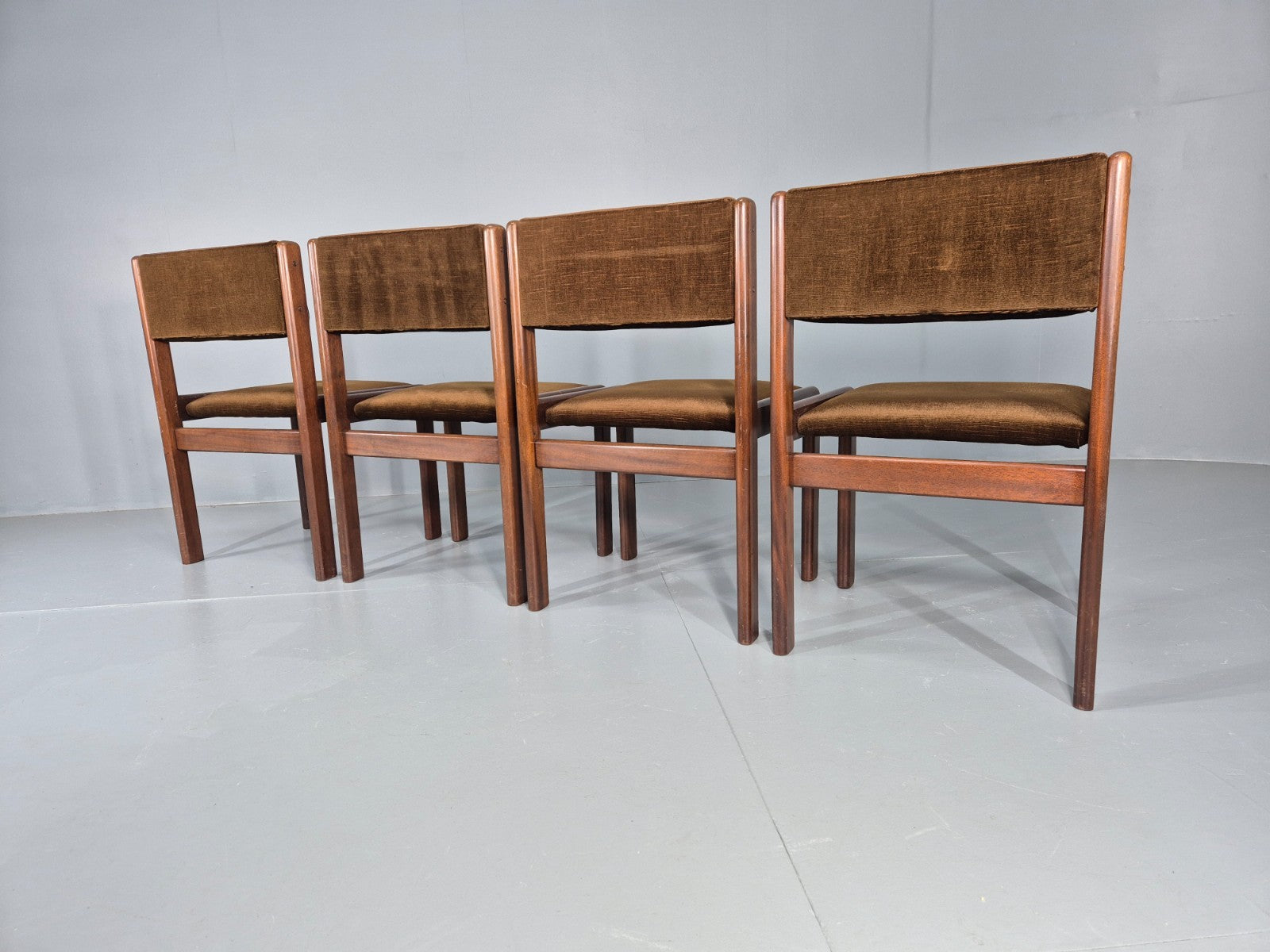 4 Vintage 1970s G Plan Dining Chairs Teak Frames Brown Velour Retro EB11888 MDIN9