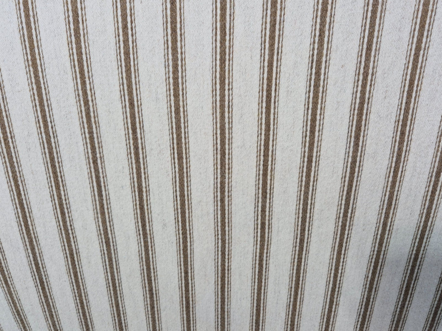 Three Seater Art Deco Curved Sofa 1930s Vintage Cream Green Wool  EB10799 V3SS20