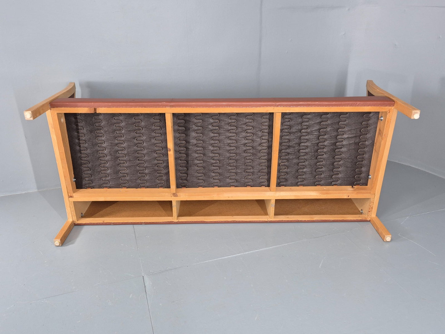 Vintage Stouby 3 Seat Sofa Reddy Brown Leather Beech Wood Slat EndsEB10525 M3SS11