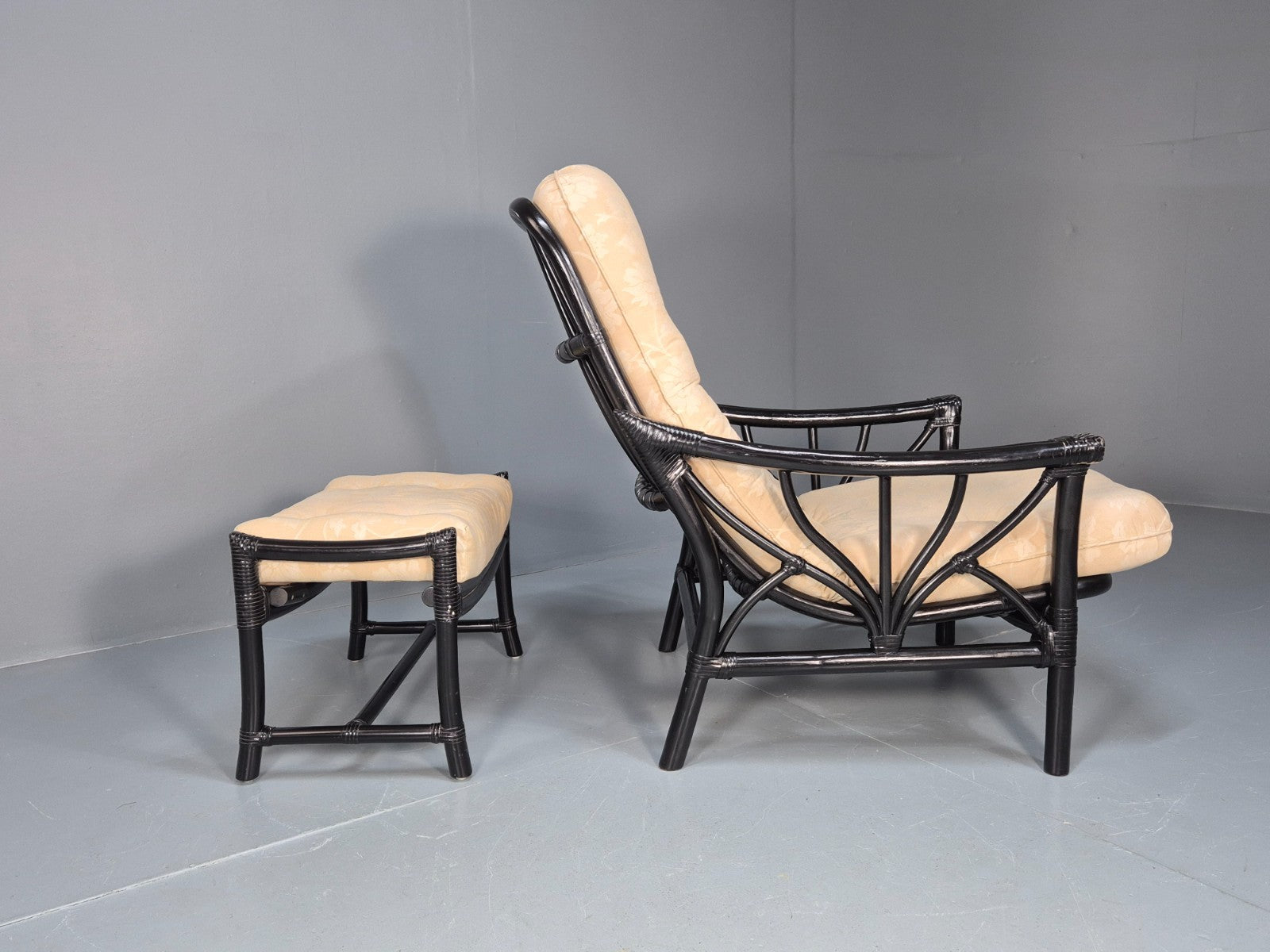 Vintage Japanned Bamboo Lounge Chair and Footstool 1980s Retro EB10718 VBER9