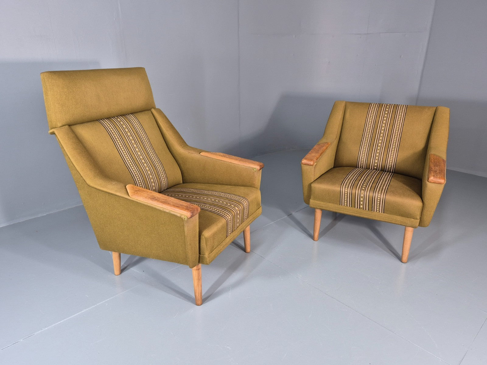 2 1970s Danish Lounge Chairs Green Wool Oak Details Retro Quality EB11408 MNOR16