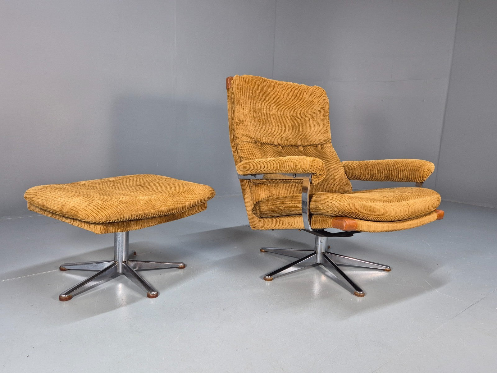 1970s Swivel Chair and Footstool Gold Corduroy Chrome Danish Elu EB10688 MSWI5