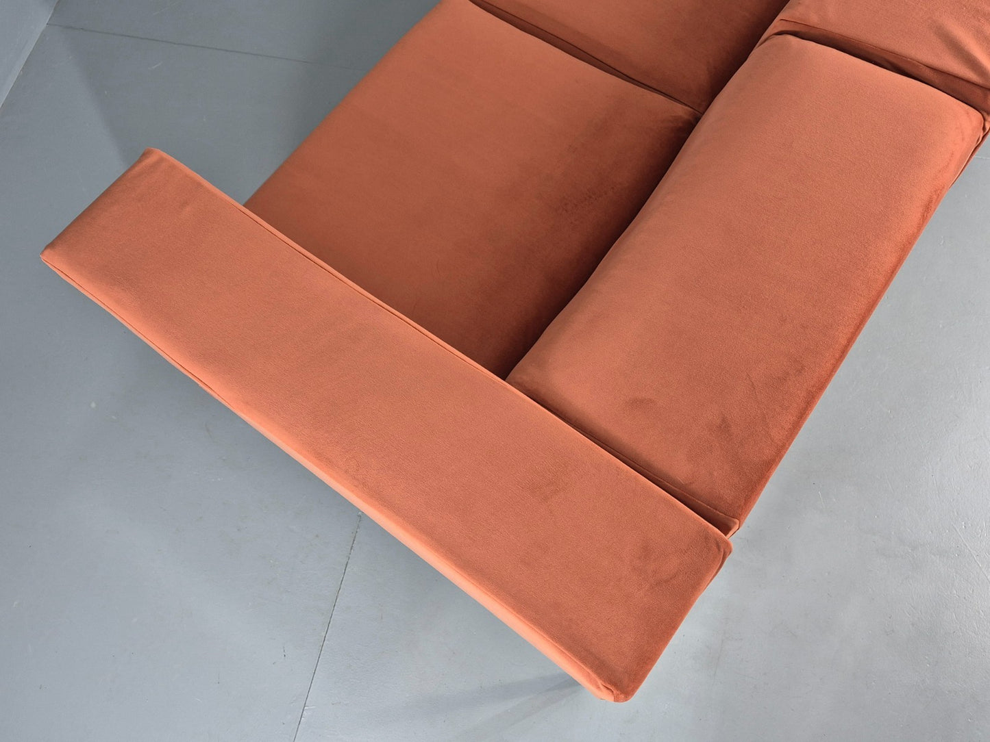 Vintage 4 Seater Sofa Italian Modern Design Sitia Peach Velvet  EB11771 M4SS16