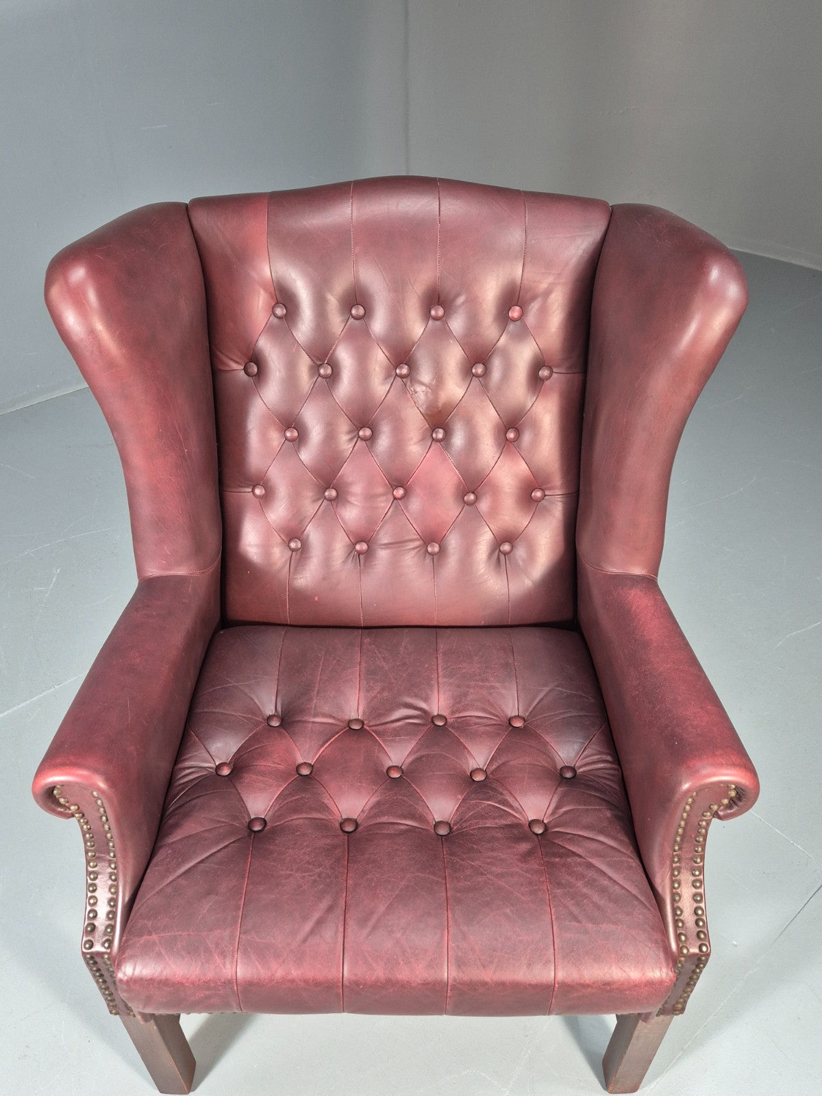 Georgian Style Wing Back Lounge Chair Red Leather Buttoned 1980s  EB10807 VLEA18