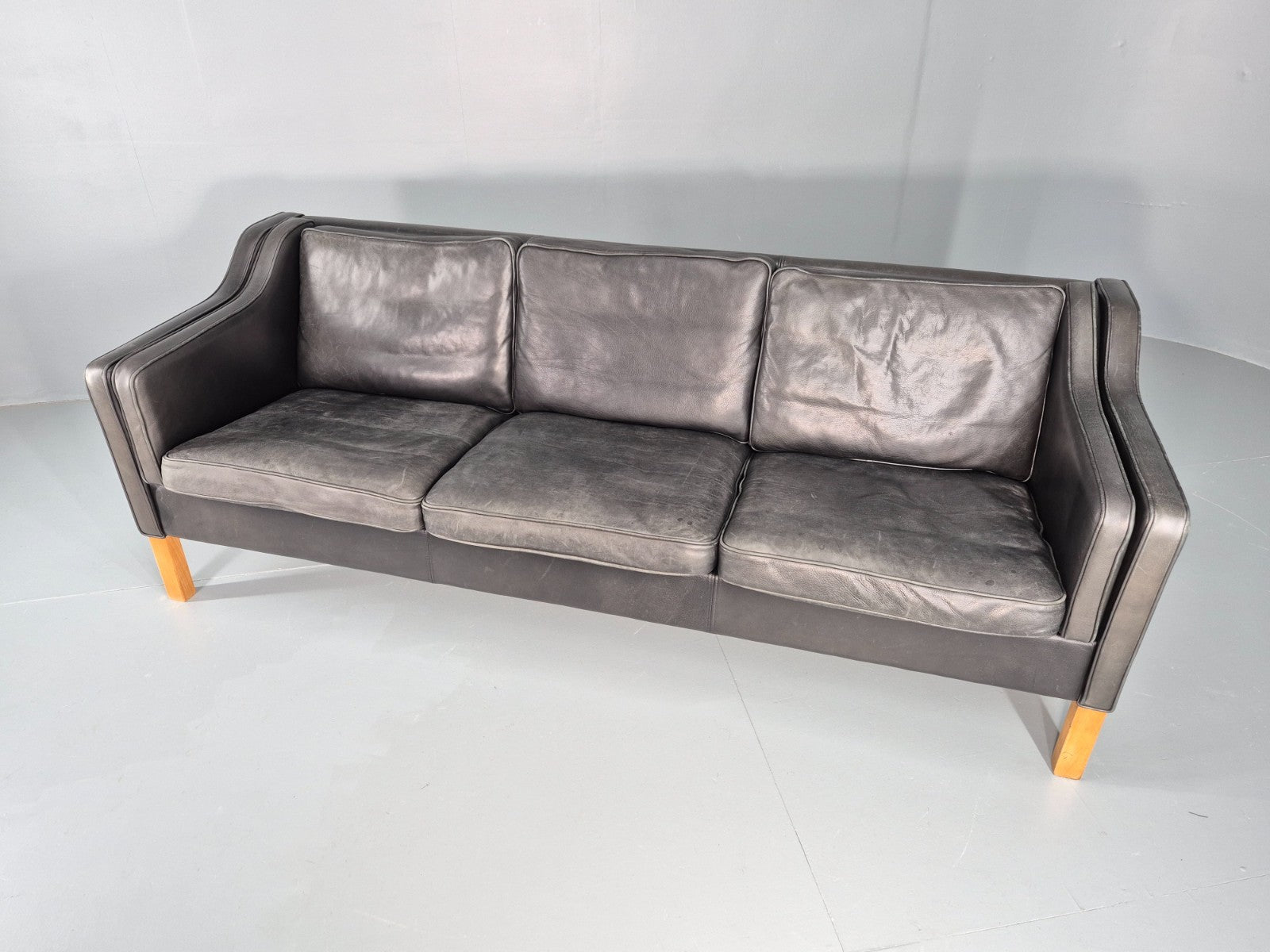 Vintage 3 Seat Sofa Black Leather Danish 1980s Retro Mid Century EB10479 M3SS6