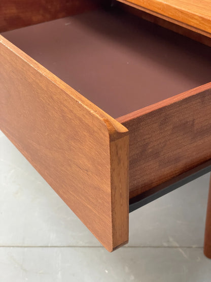 Vintage Teak Bedside Table With Drawer Beaver & Tapley 1970s Retro EB10681 MWOO4
