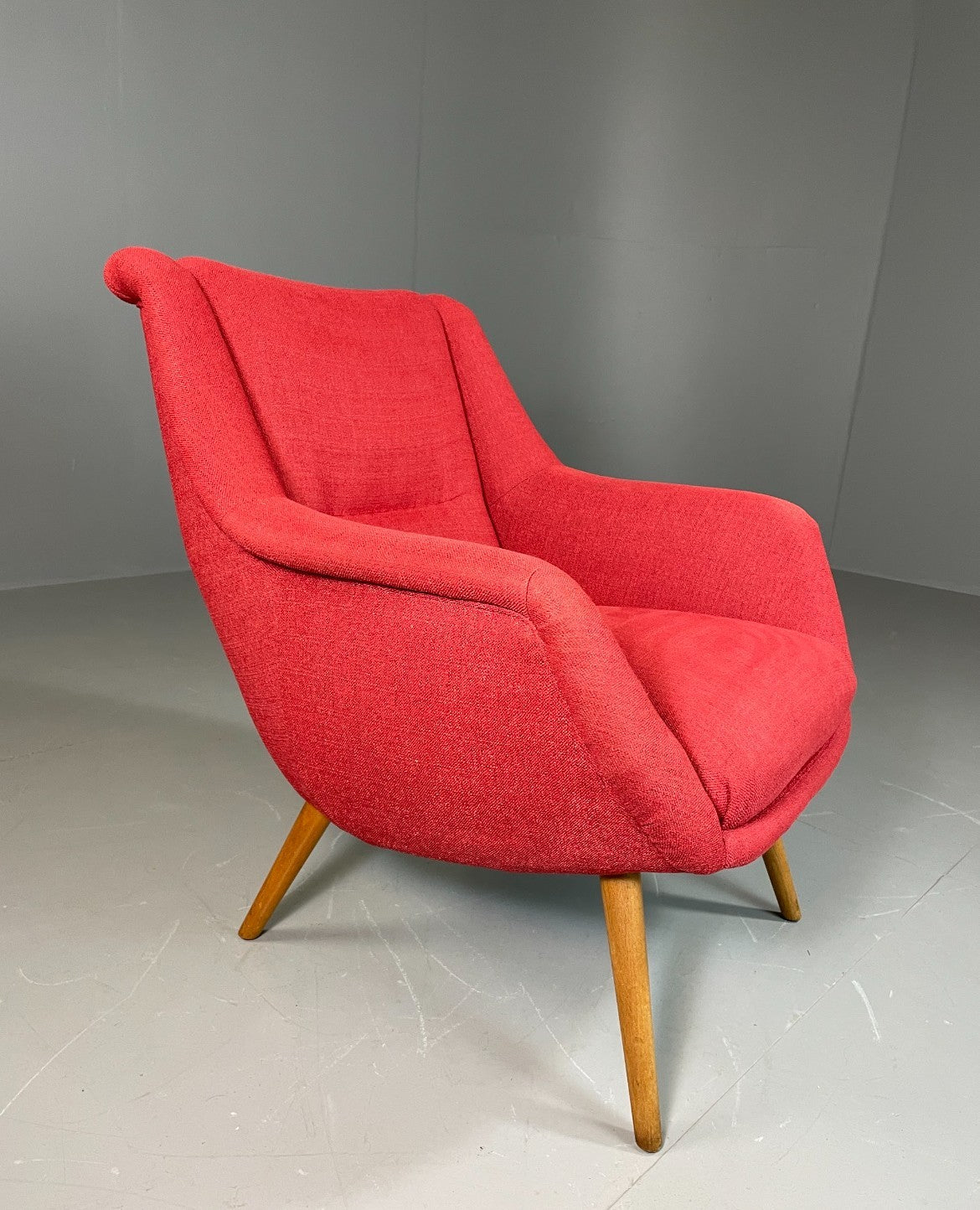 Mid Century Lounge Chair Scandinavian Red Wool Upholstery Vintage EB6423 MNOR4