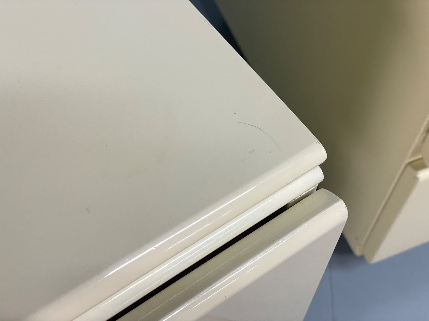 Vintage Cream Bedside Cabinets Pair Of 1970s EB11060 MWOO12