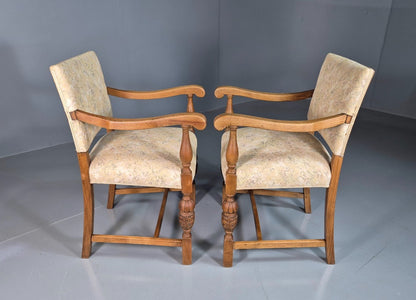 2 Antique Hall Chairs in Oak Frame and Floral Upholstery EB7362 VCAR12
