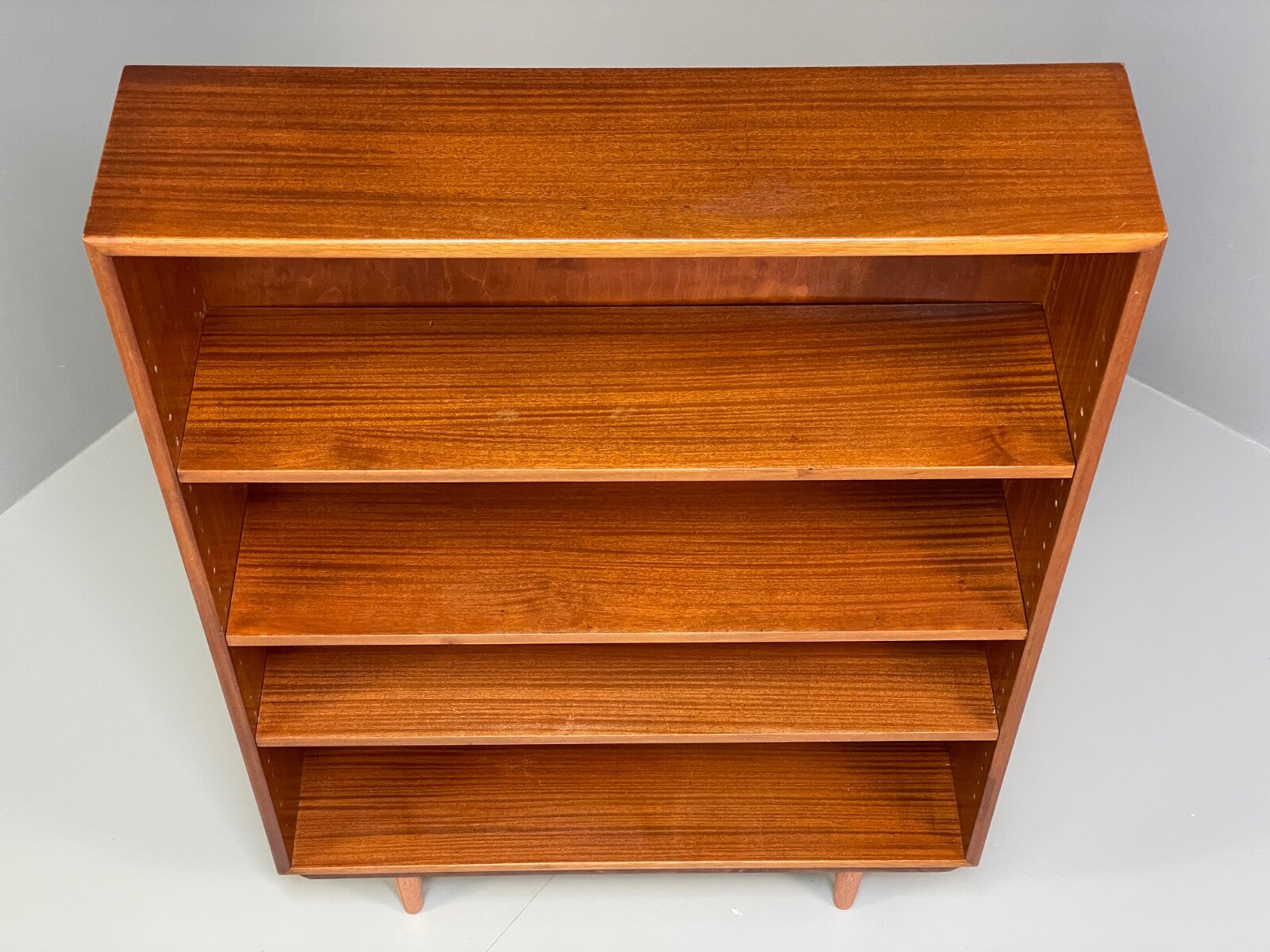 Vintage Danish Walnut Bookcase 1950s Retro Adjustable Shelving EB8812 MWOO - UKDK FURNITURE