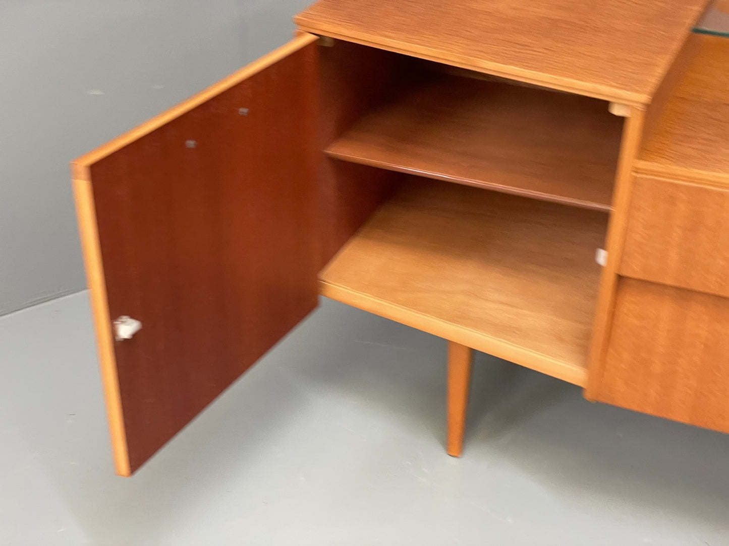 Vintage 1950s Oak Dresser Avalon Midcentury Drawers Cabinet EB11793 MWOO8