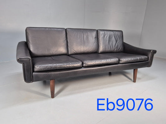 7015484